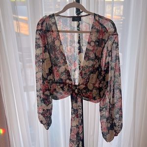 COPY - Sheer cropped tie top ✨